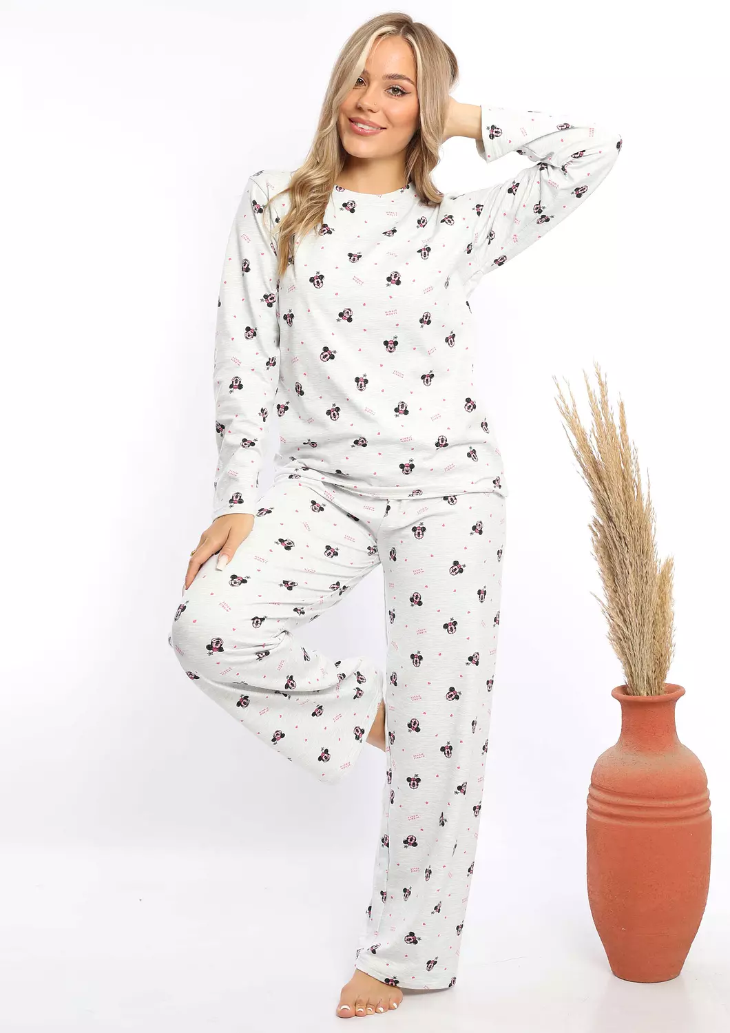 C327 mickey lovers pajama set  1