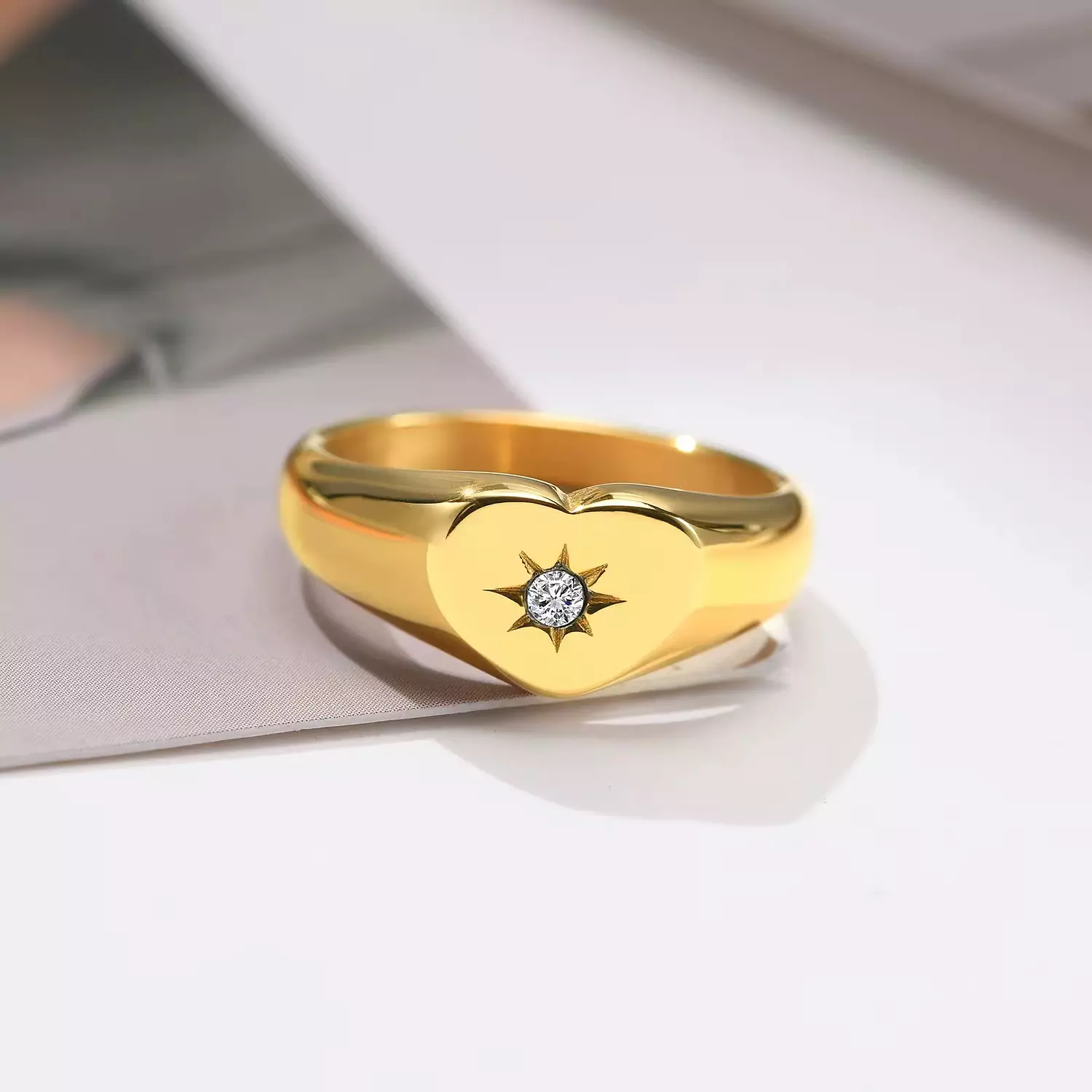 Star Zirconia Heart ring hover image