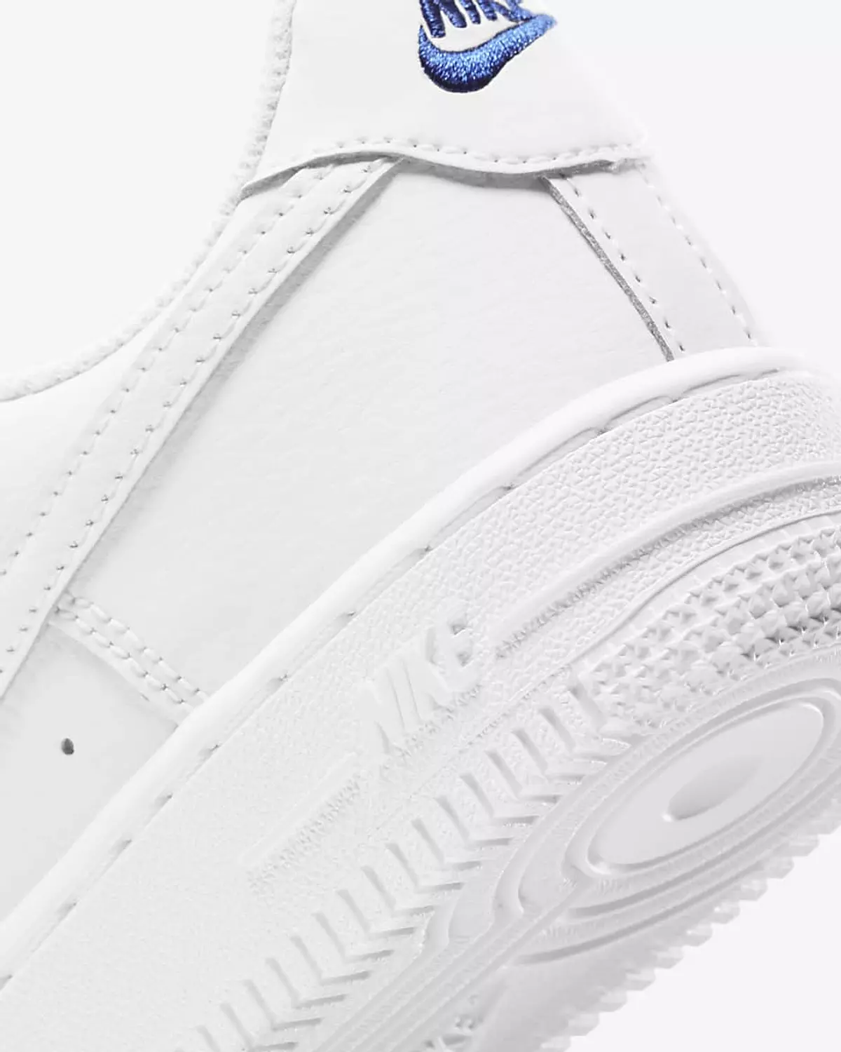 Nike Force 1 Toggle Little Kids' Shoe White  3