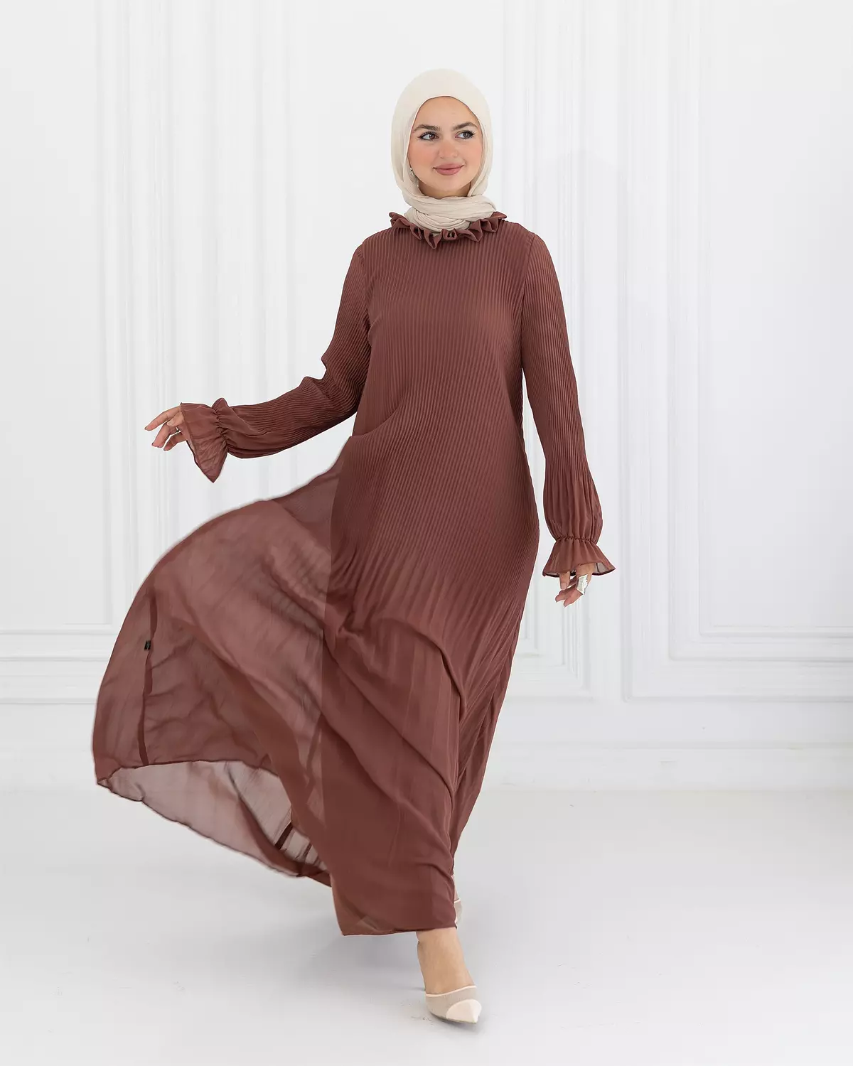 Chiffon Pleated Dress | Havan image