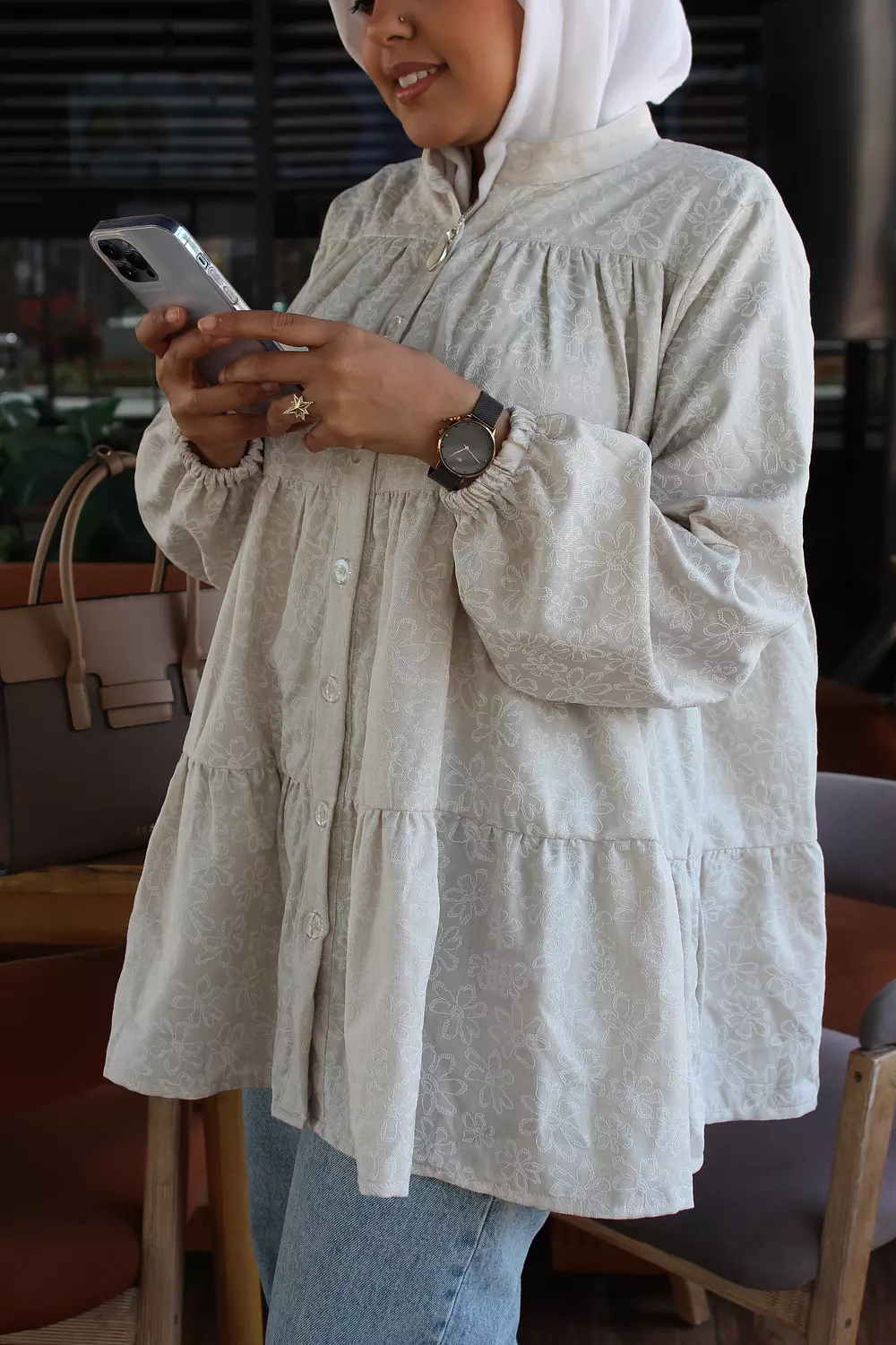 Ruffled Floral Blouse 🤍 14