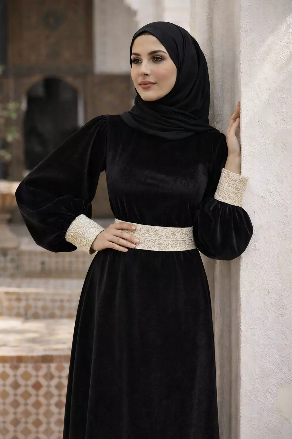 Velvet Women Islamic Dress, Long Sleeve Maxi Dress with SEPARATE Belt. image