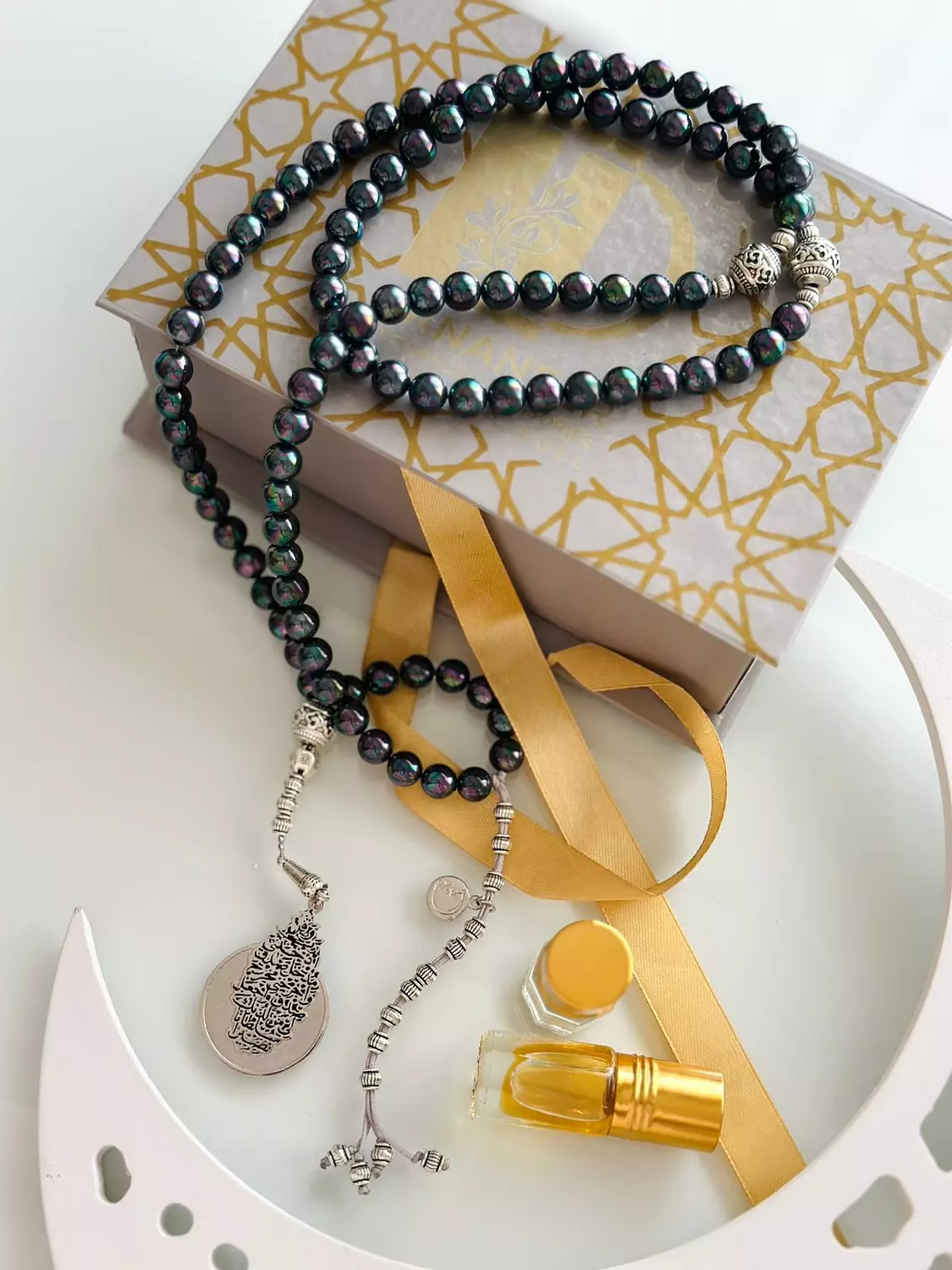 <p style="text-align: start"></p>