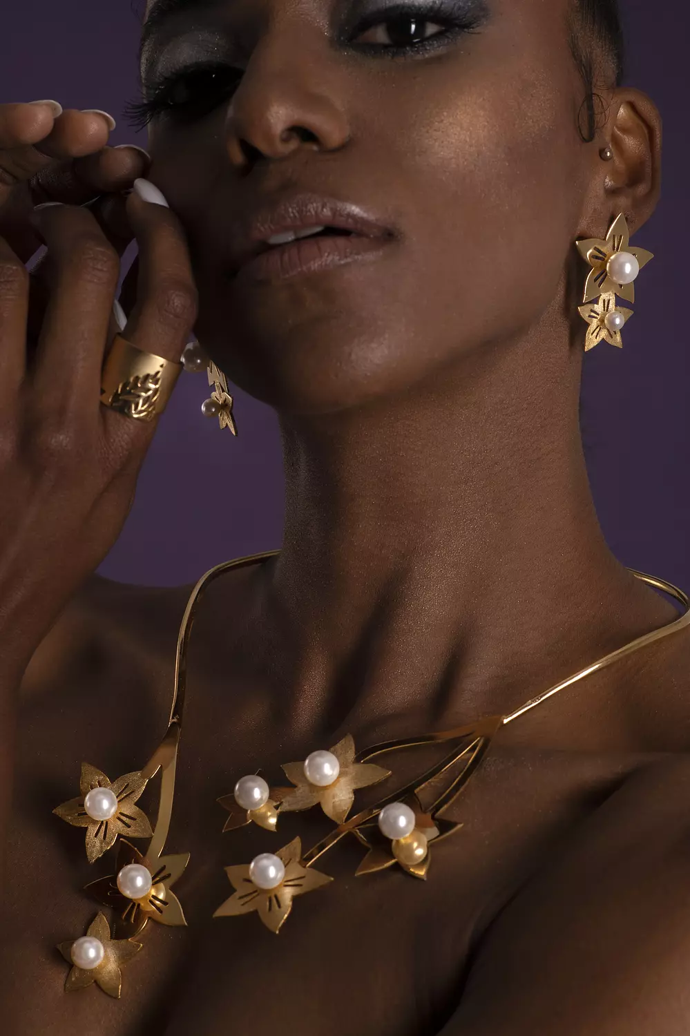Pearly Earrings hover image