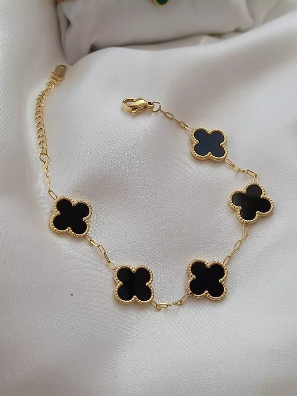 Van cleef bracelet B204 2