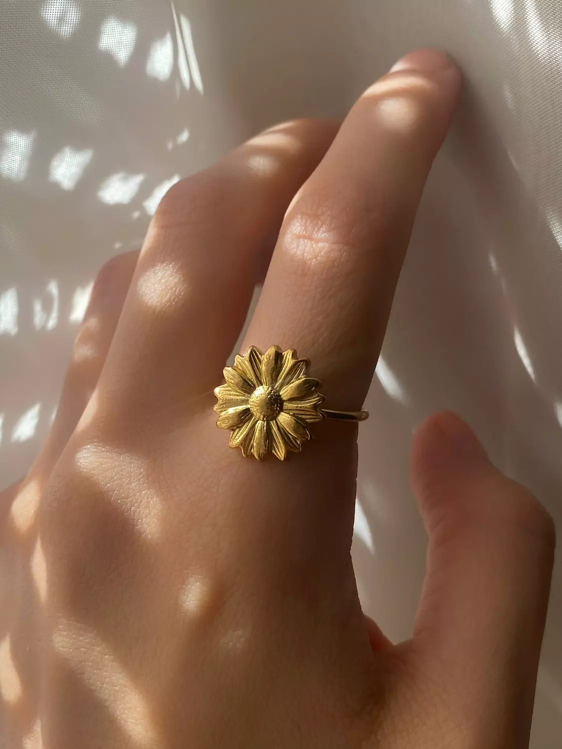Daisy Ring 3