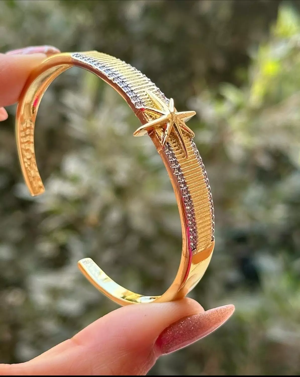 Bangle B29 hover image