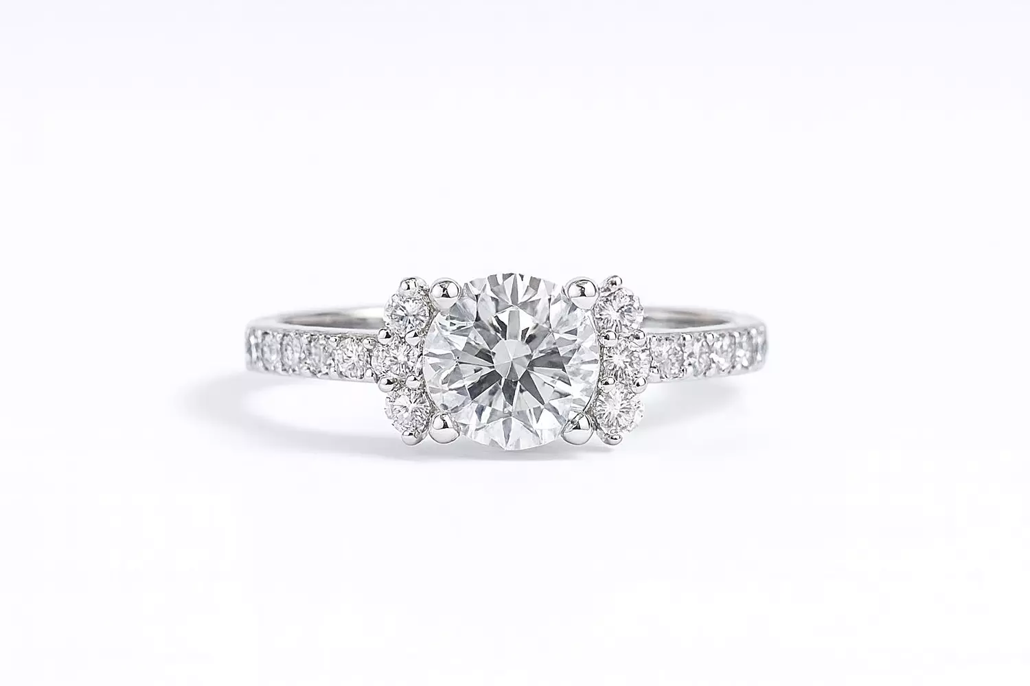 Silver Ring Diamond image
