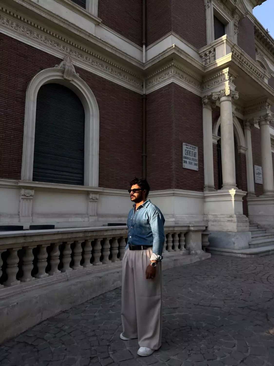 Classic Wide-Leg pants - Beige  hover image