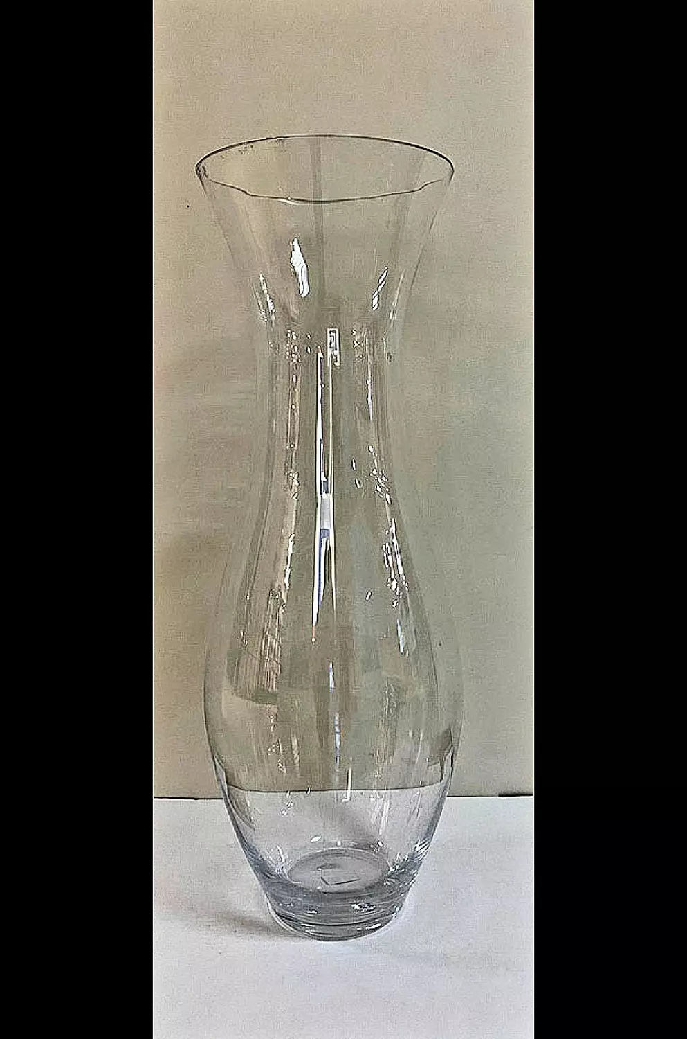 FOUNTAIN VASE  hover image