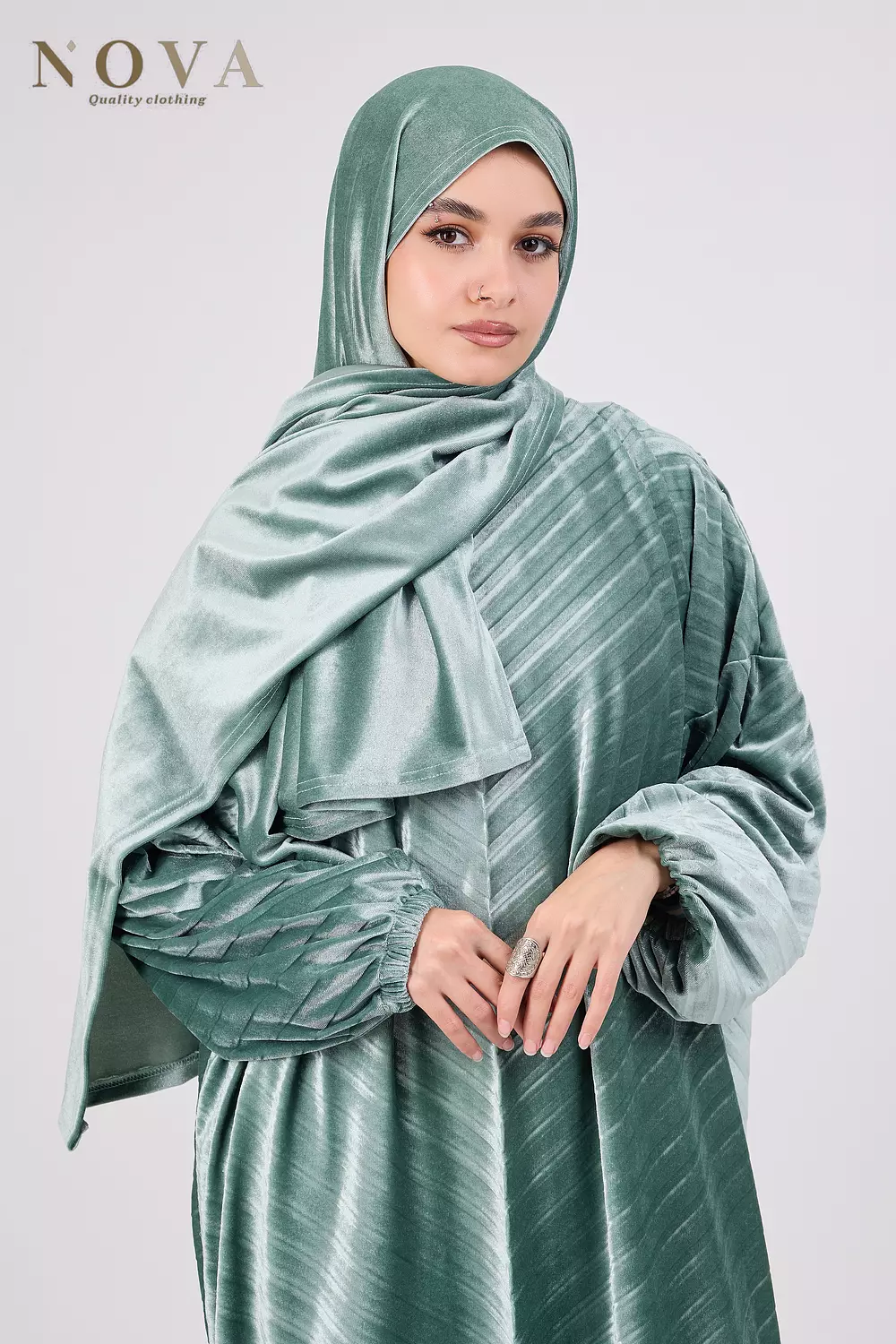 Mint pleated velvet 2