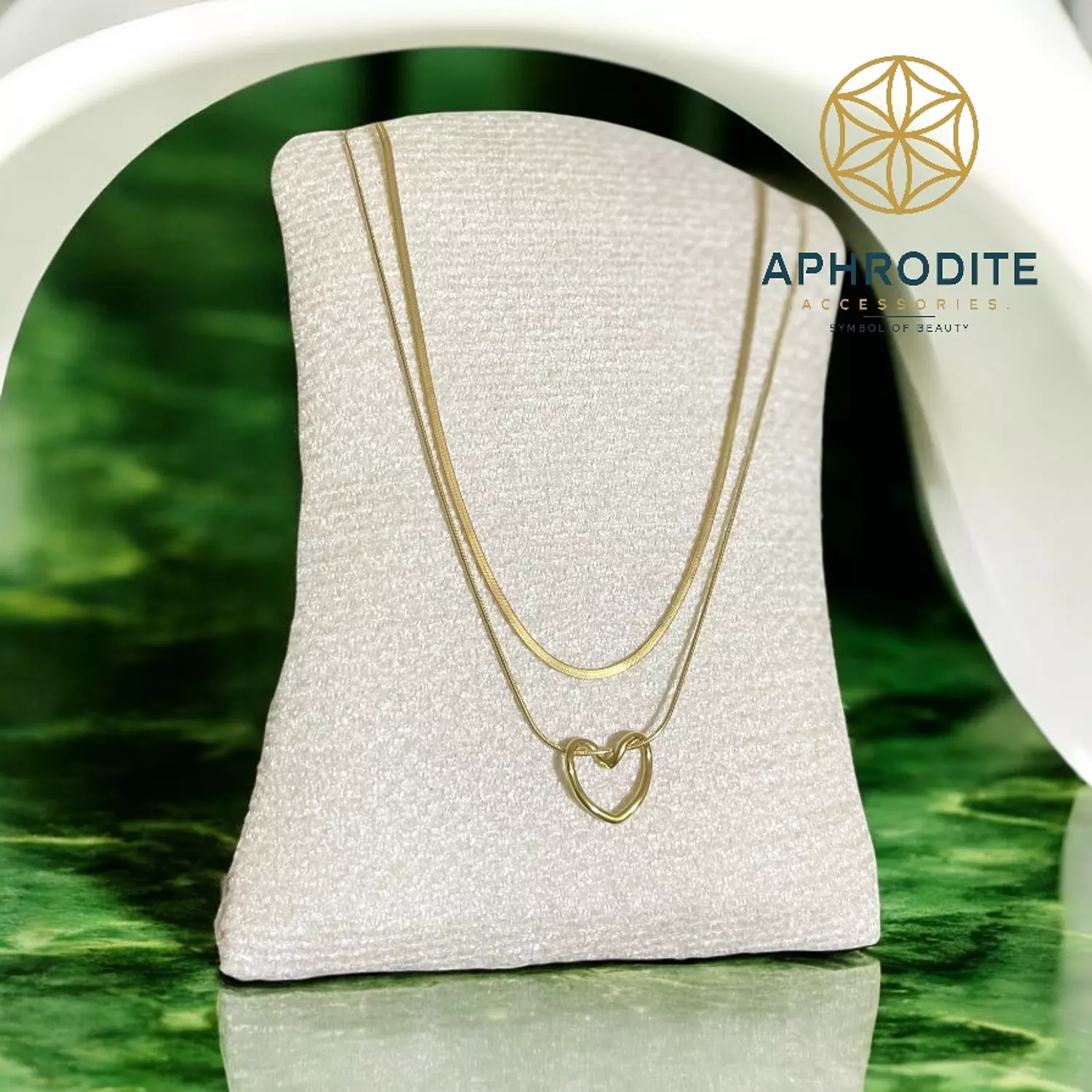Golden Embrace - Necklace