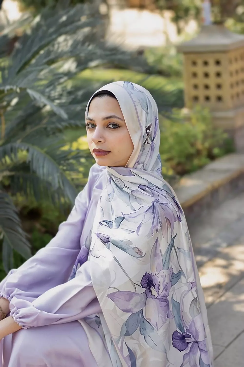 Lavender lace in satin  3