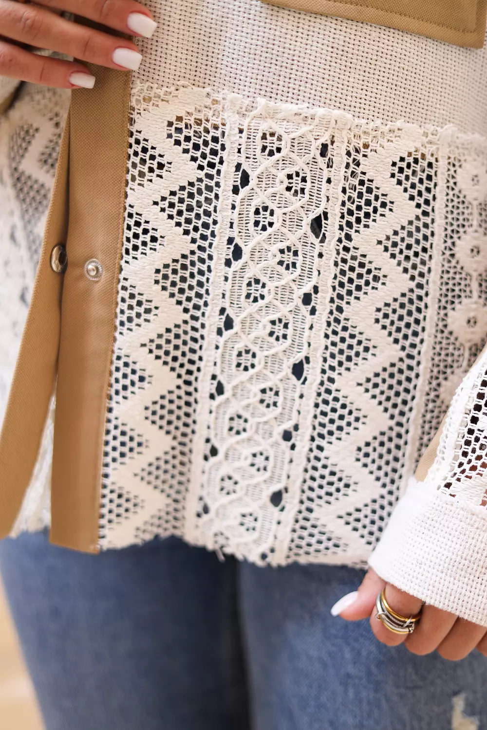 Patches chemi-jacket in beige 3