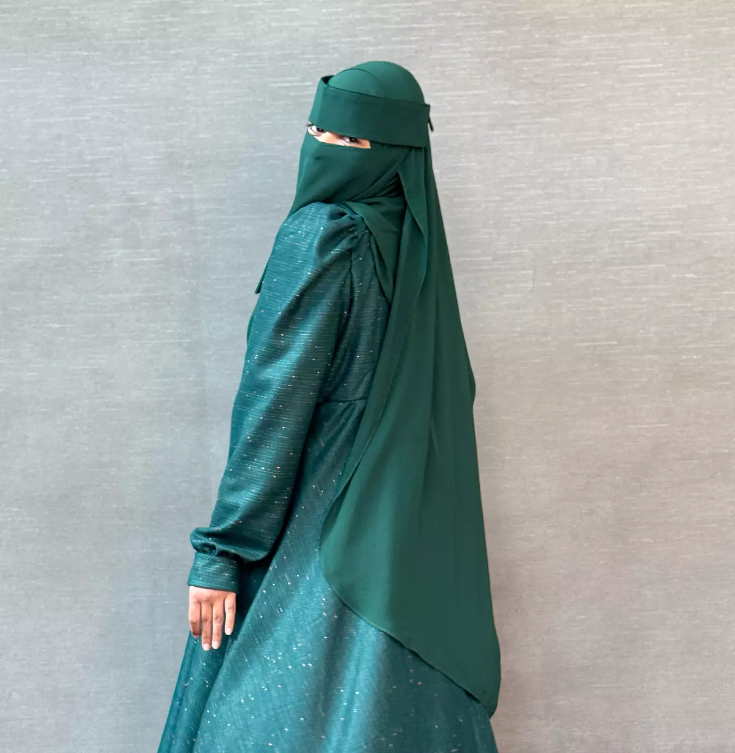 طرحة اخضر ملكي image