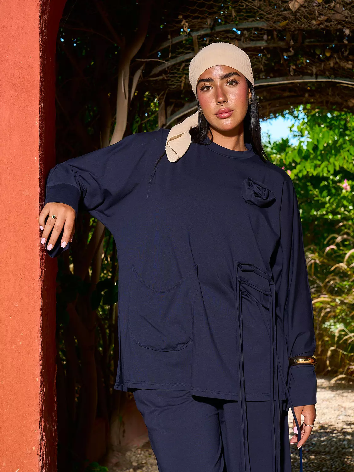 Worood Comfy Set with Pin - Navy Blue 5