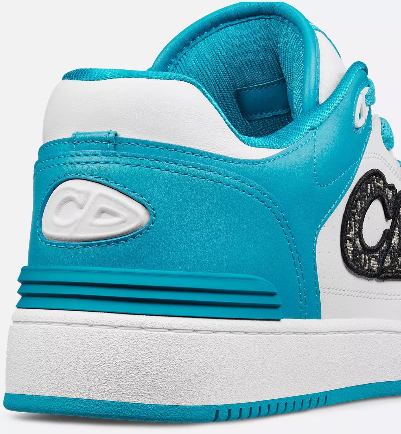 Top Sneaker Blue and White  5