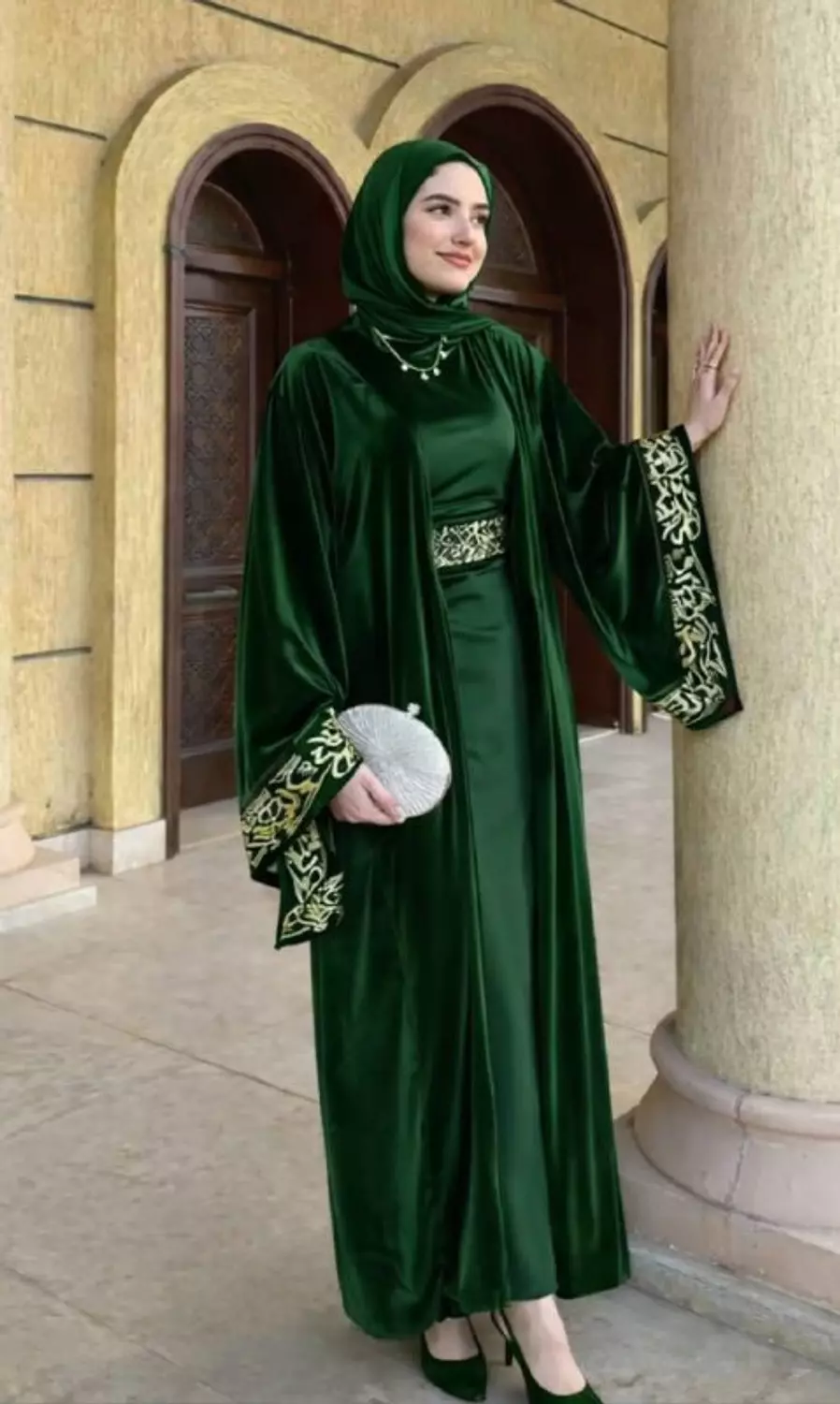 Sultanah Velvet Kaftan 2