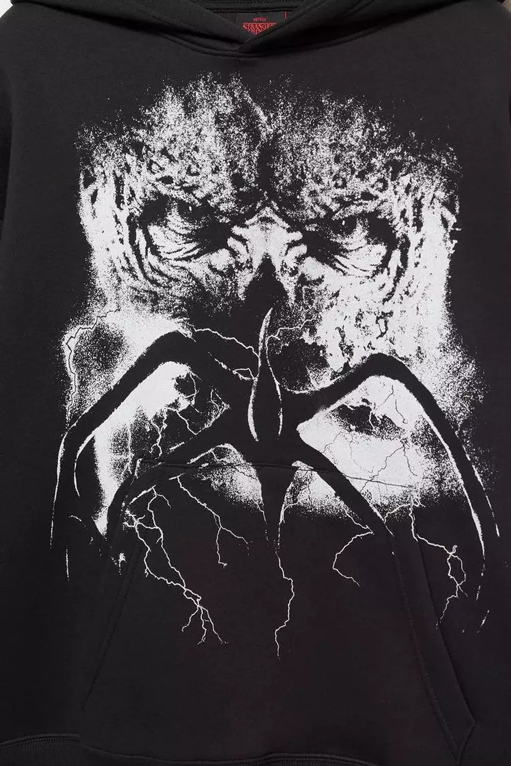 STRANGER THINGS BERSHKA HOODIE  5