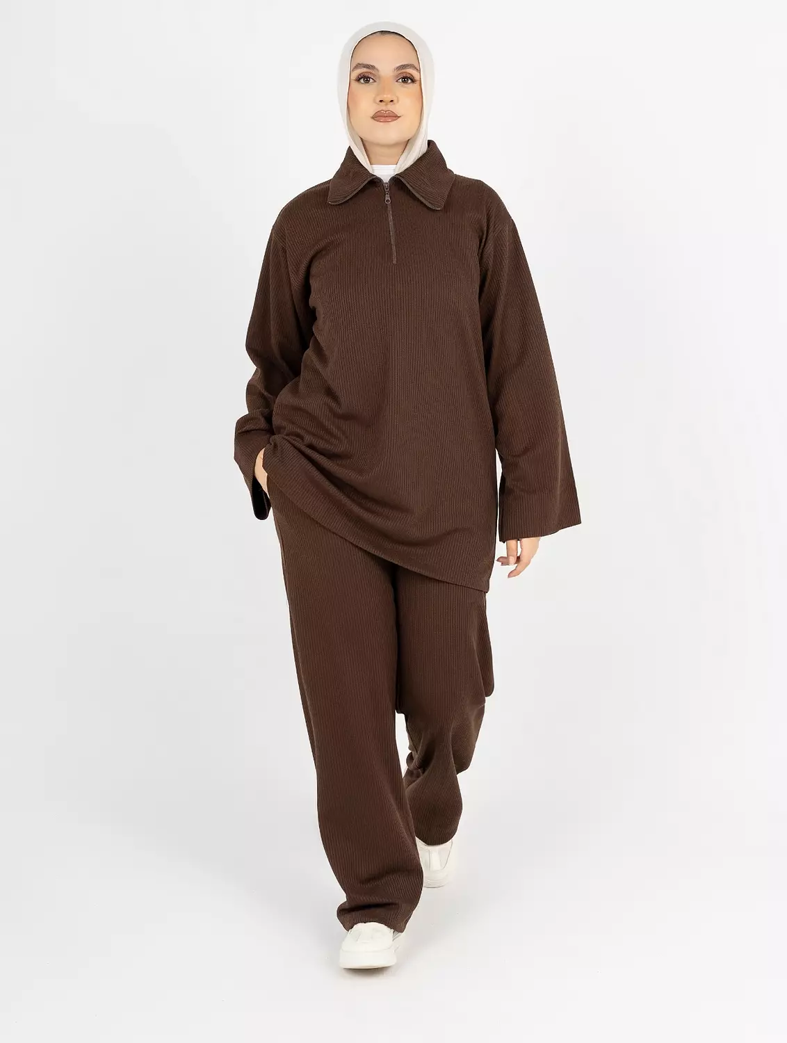 VEYA Set in Brown  image