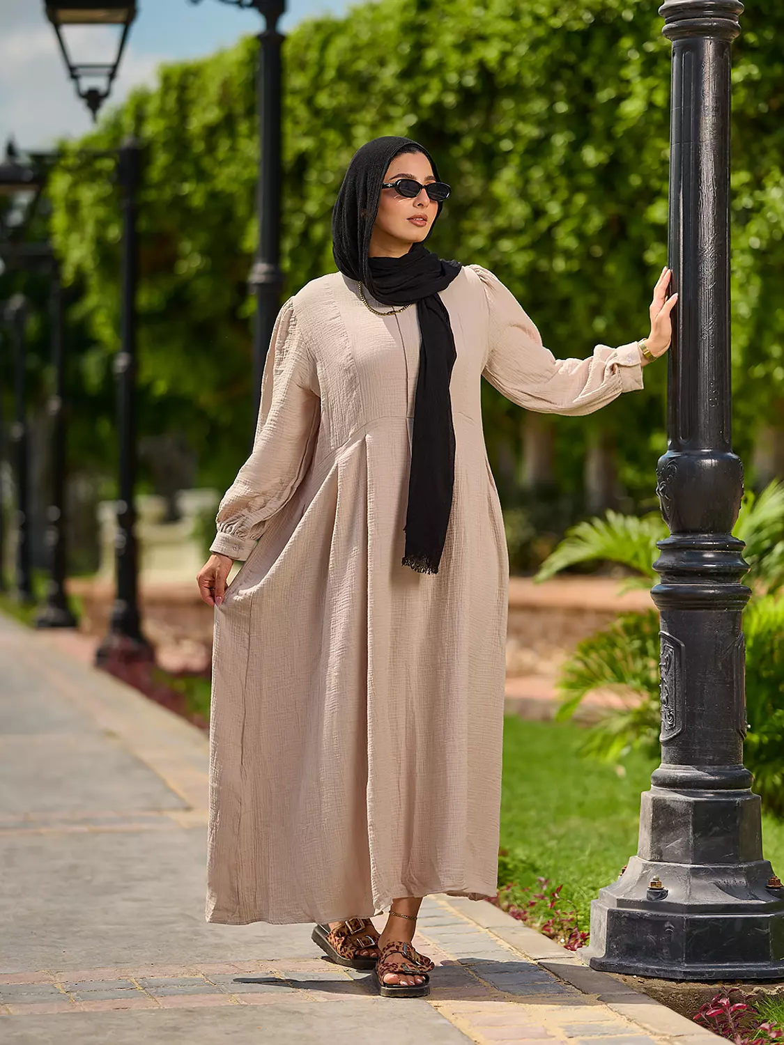 Summer Dress in Beige 9