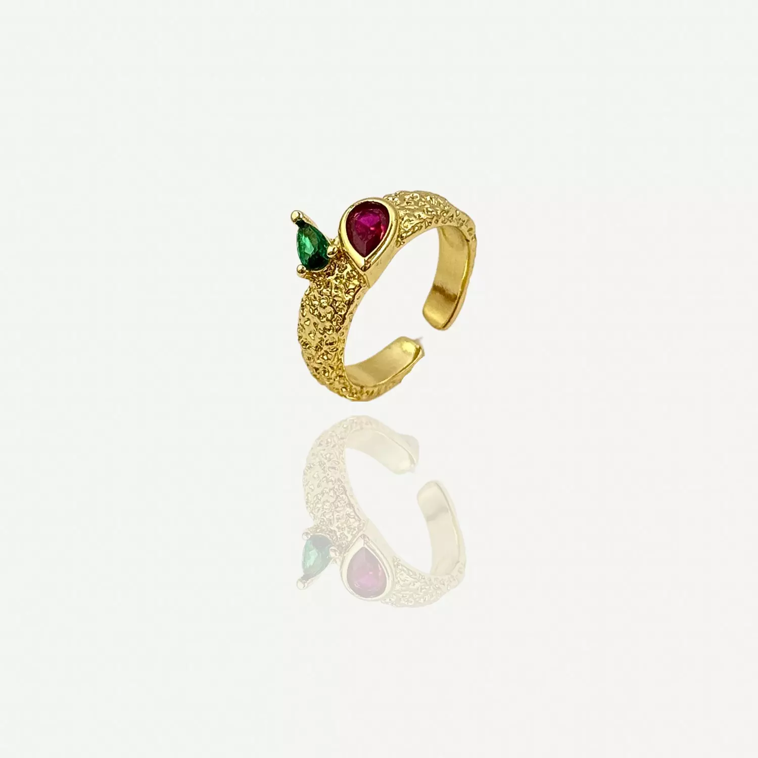 <p style="text-align: center"><span style="color: #46473e">Smouha</span></p>