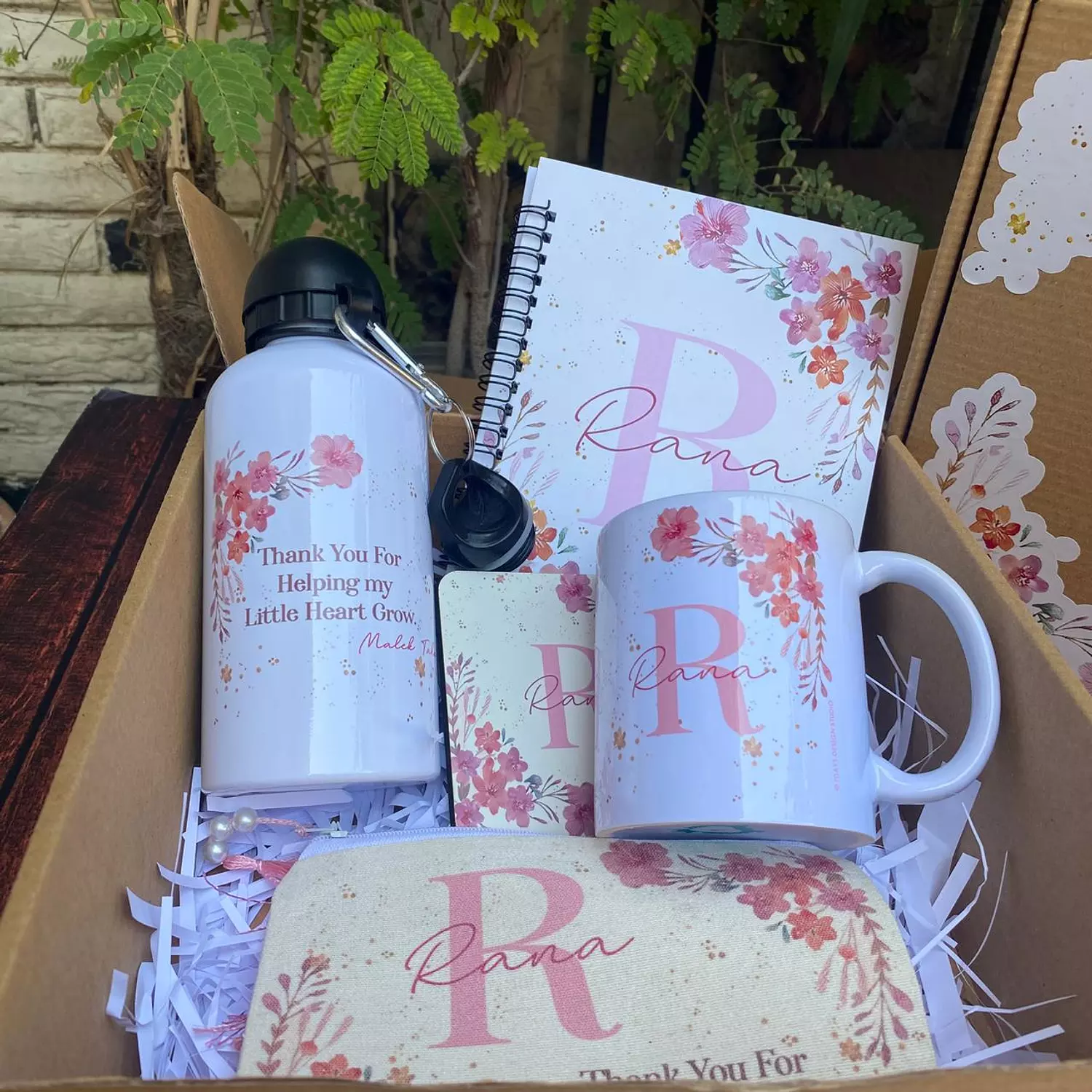 Floral Gift Box       1