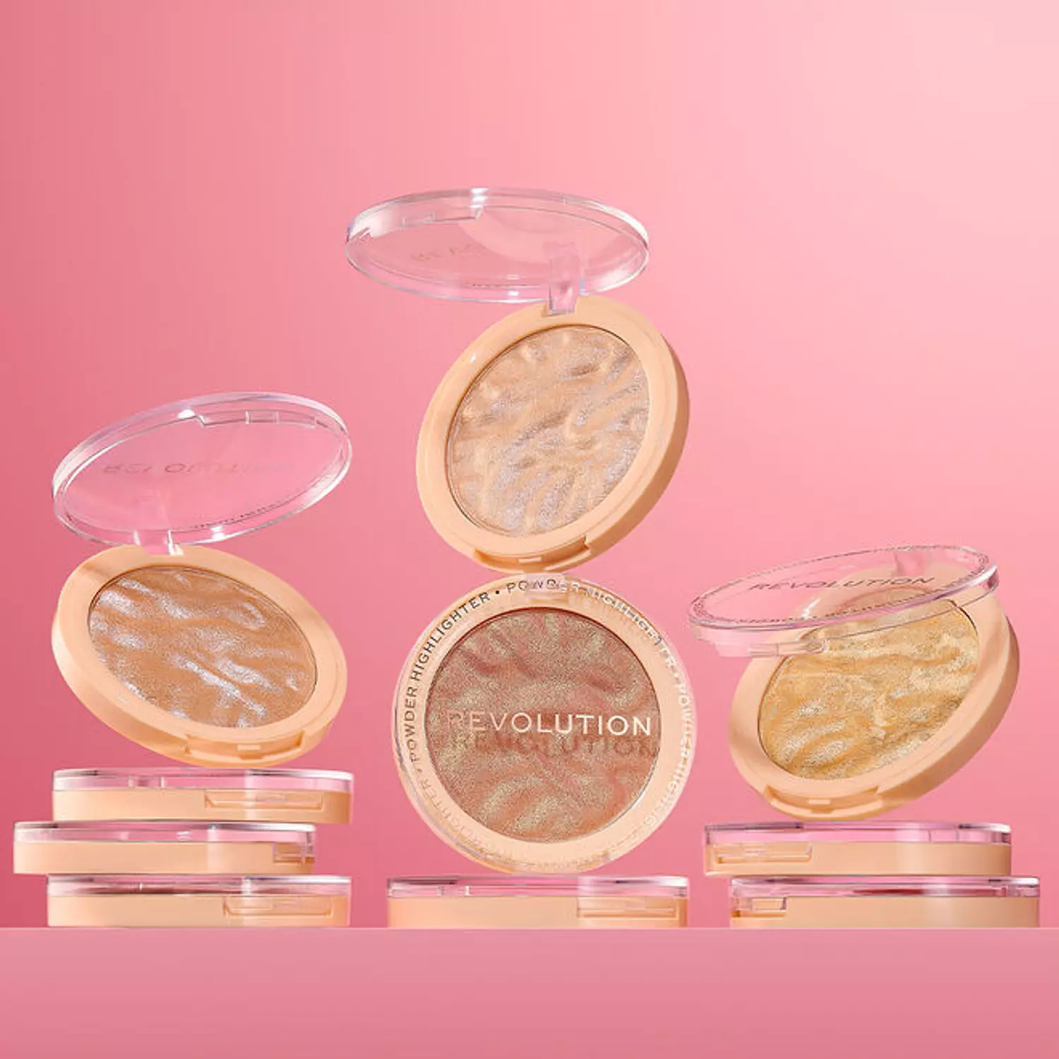 Makeup Revolution Reloaded Highlighter Just My Type 4