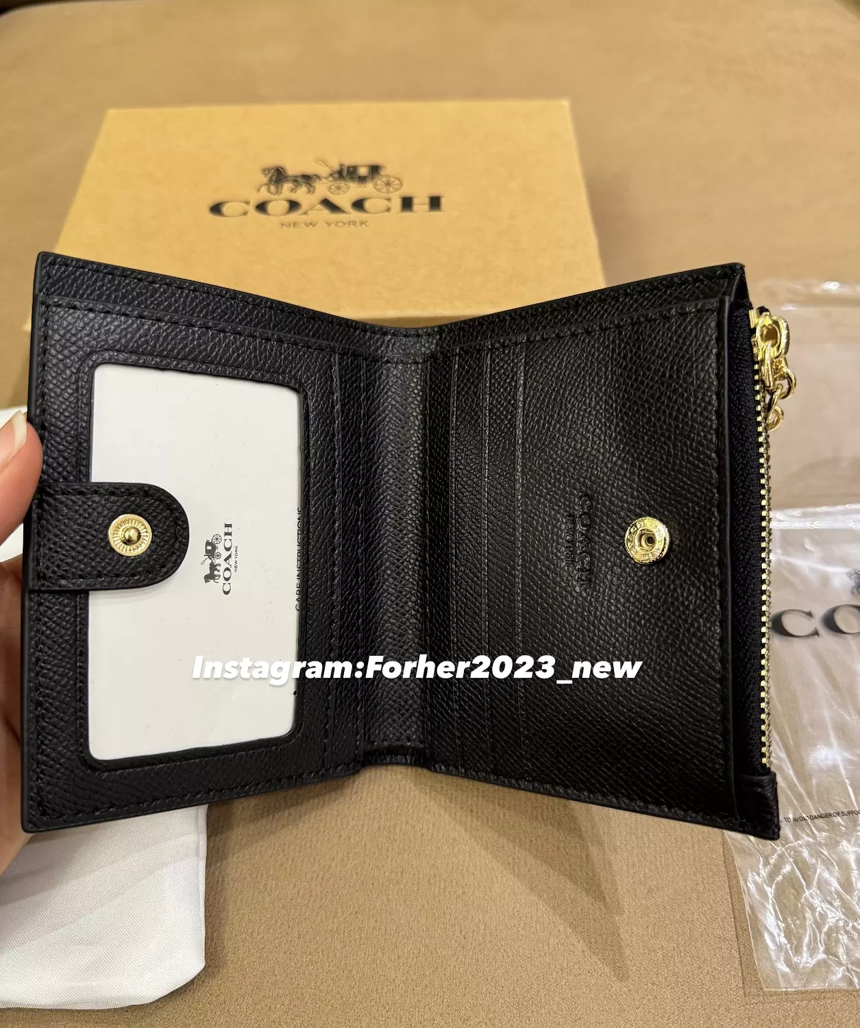 Coach bifold wallet black 1