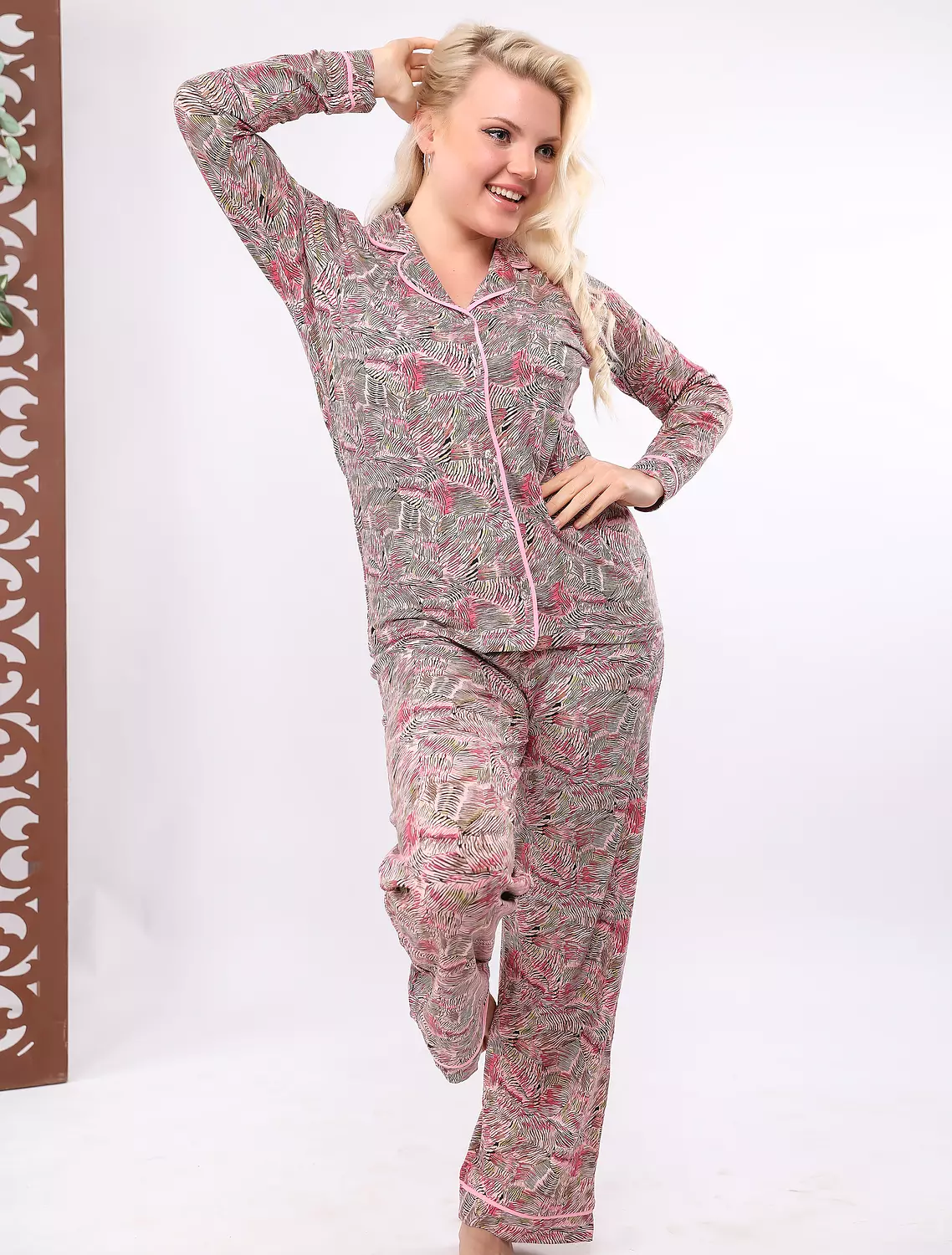 V608 Tropical Whispers Buttoned Long Sleeves Pajama Set 11