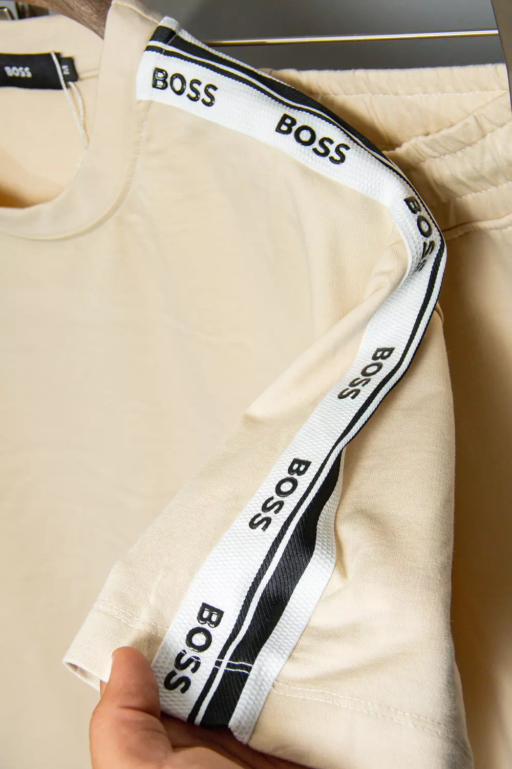 HUGO BOSS  SUIT \ 2138 2