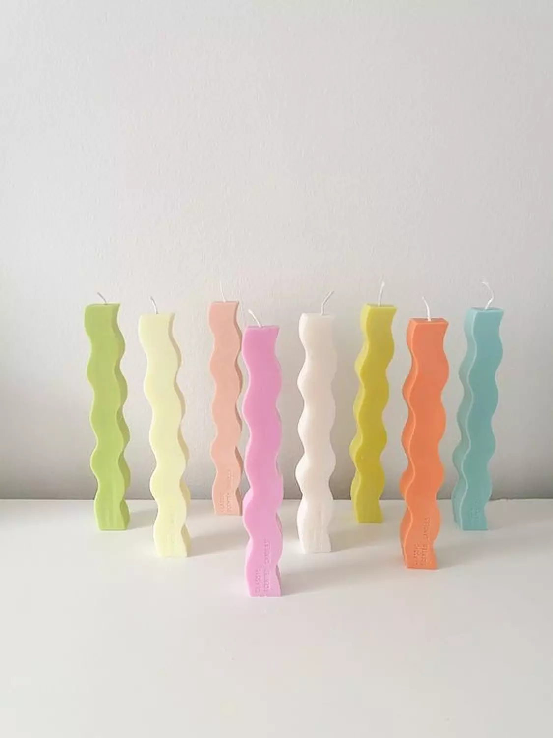 The Curved Candle  image