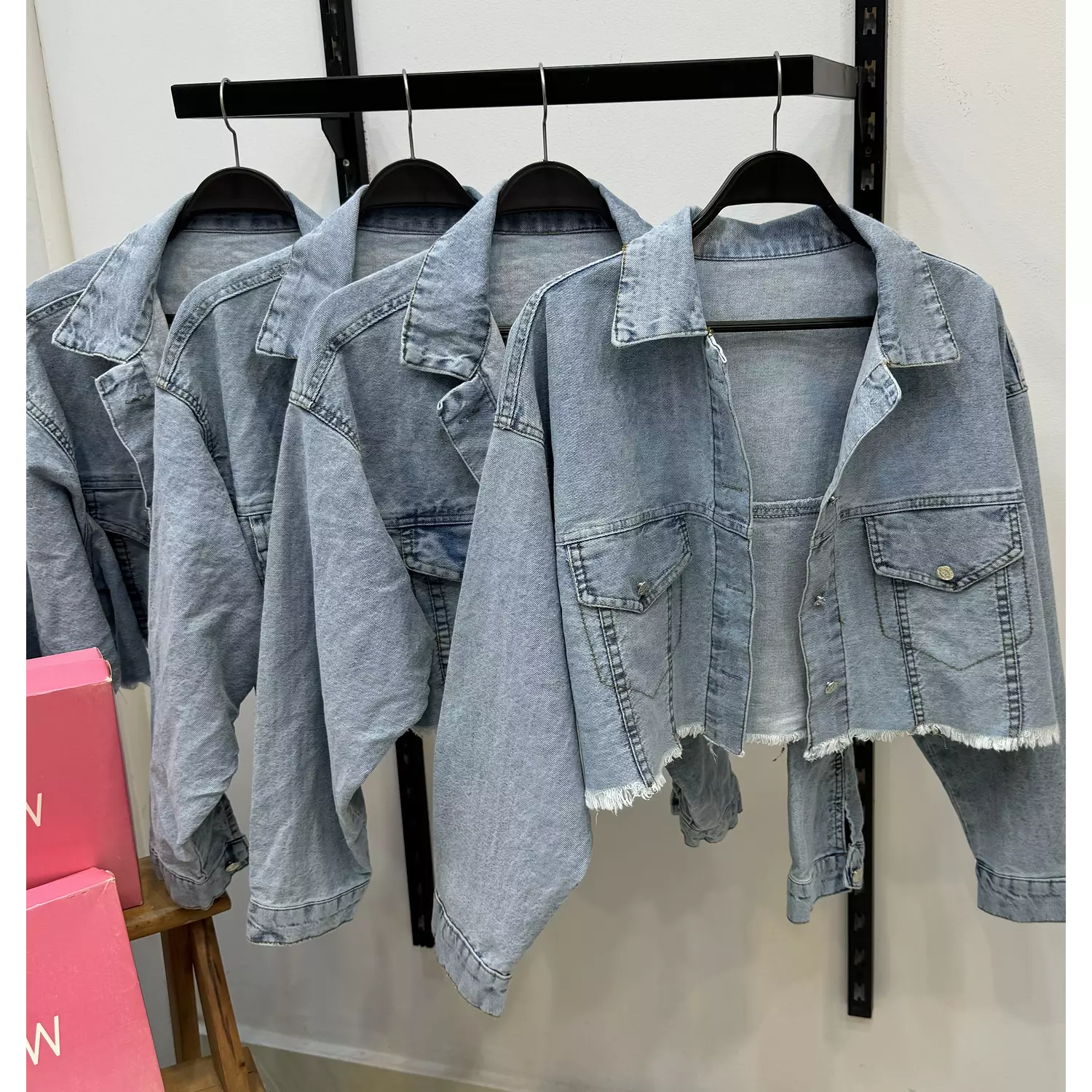 cropped denim jacket  3