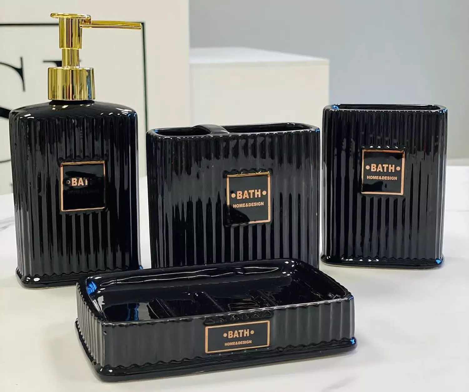 Black bathroom set 3