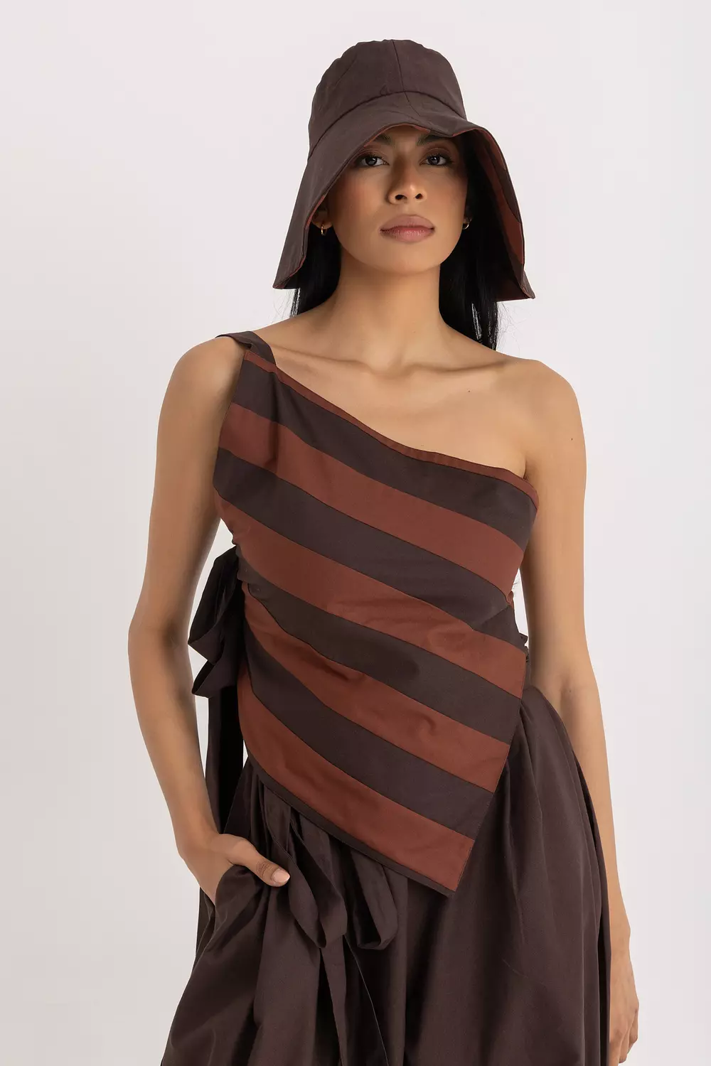 The Soko Oxford  Backless Top 4