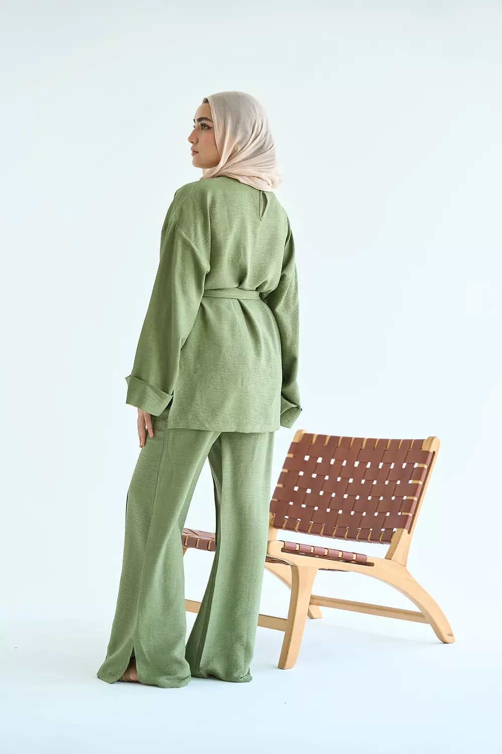 Multi-way set in olive 3