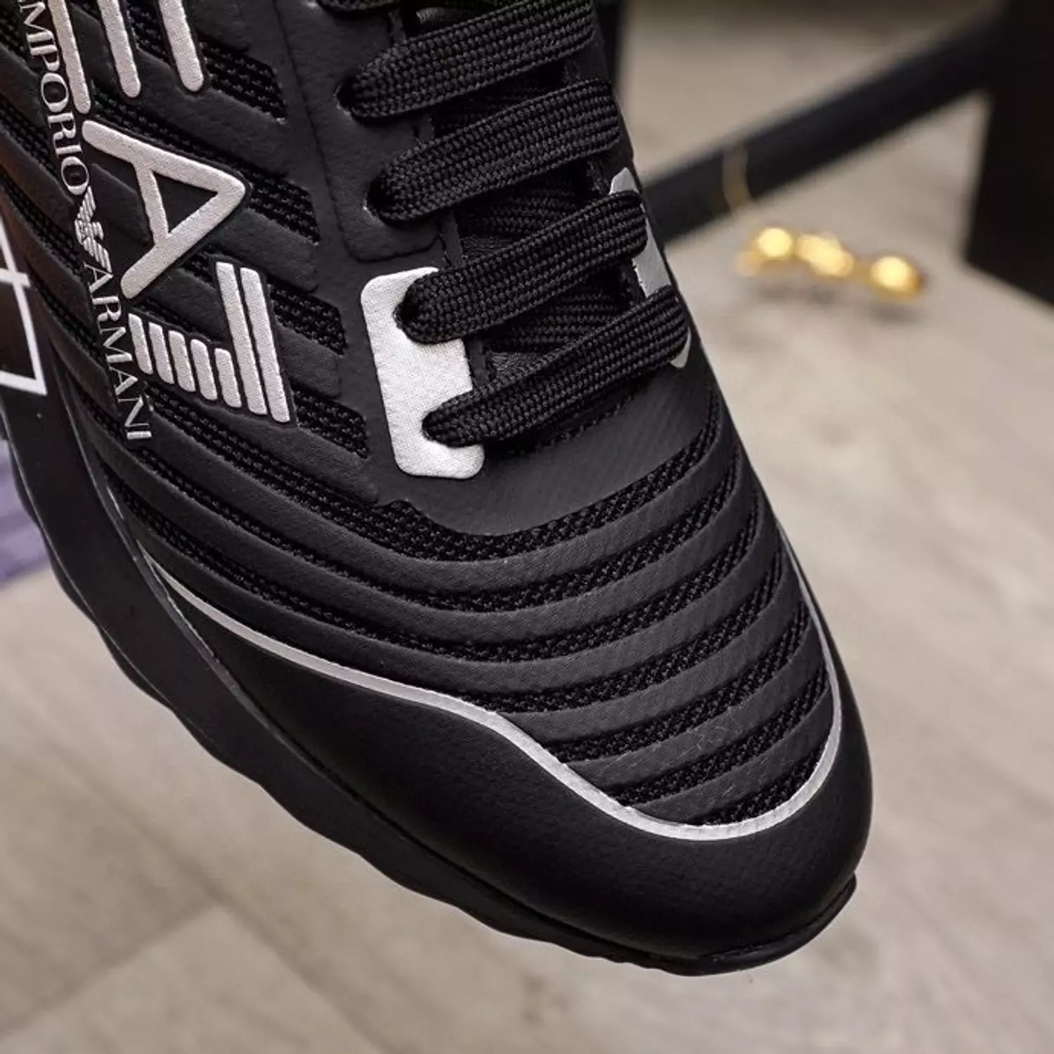 ARMANI  5