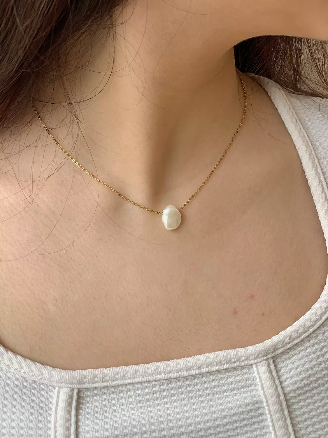 Pearl necklaces  2