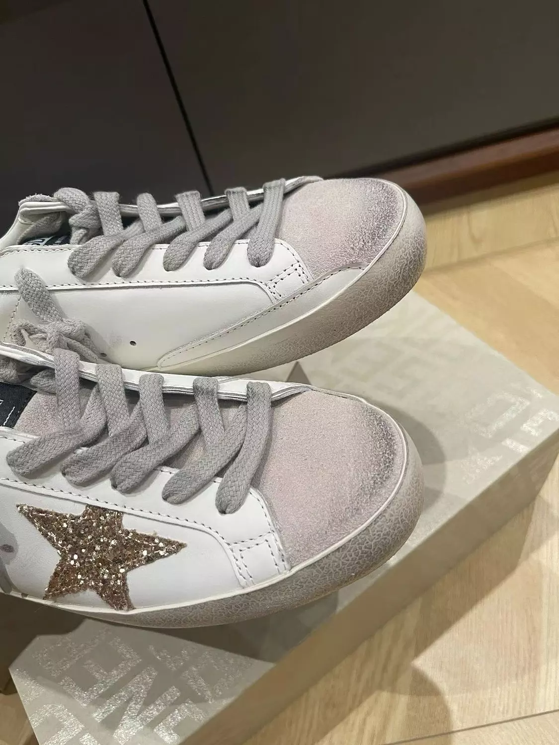 Golden Goose Deluxe Brand hover image