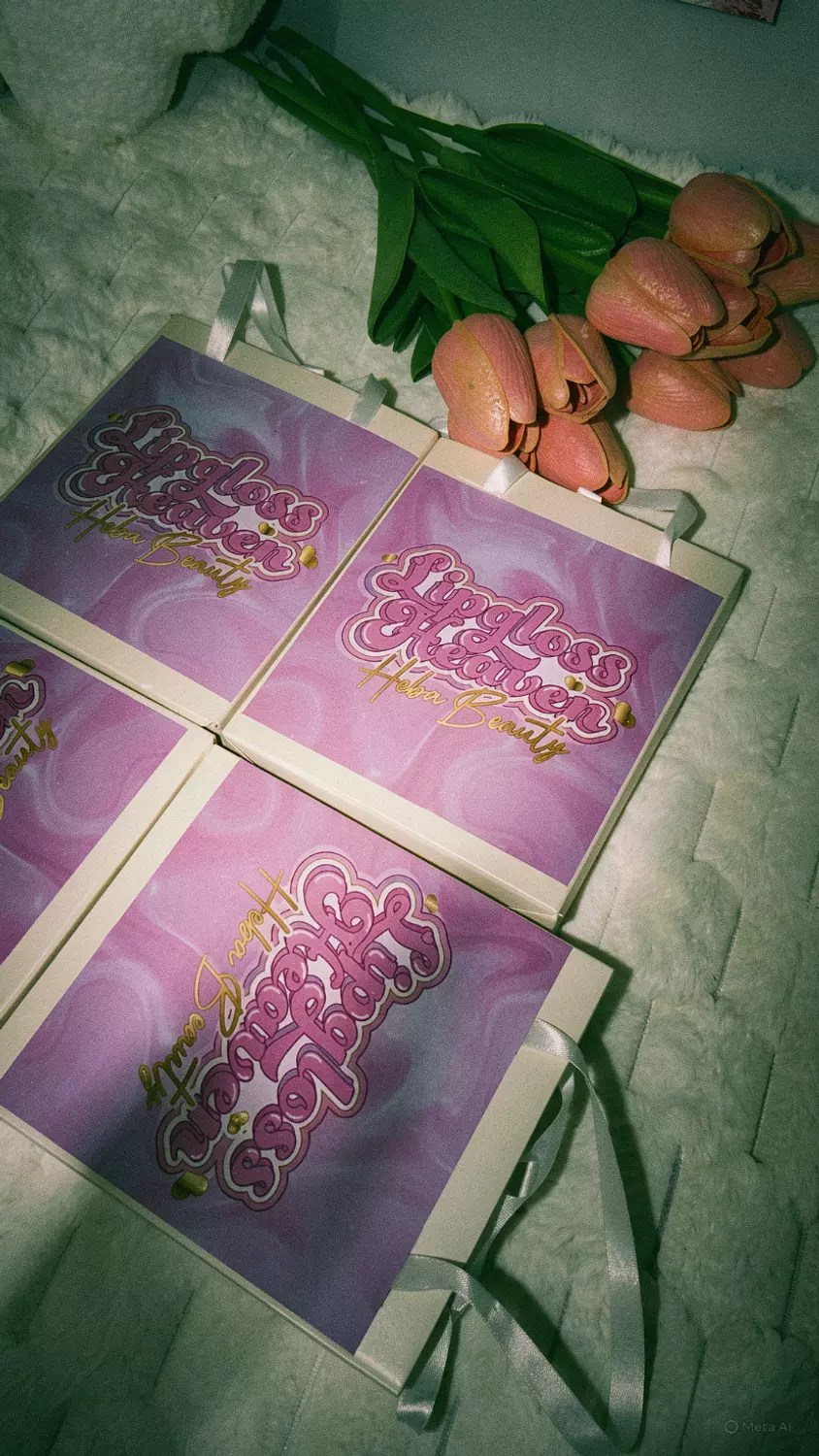 Lip gloss box