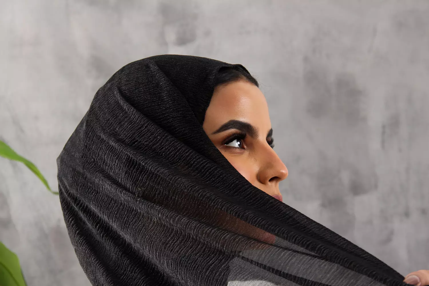 Scarf-Charisma-Black image