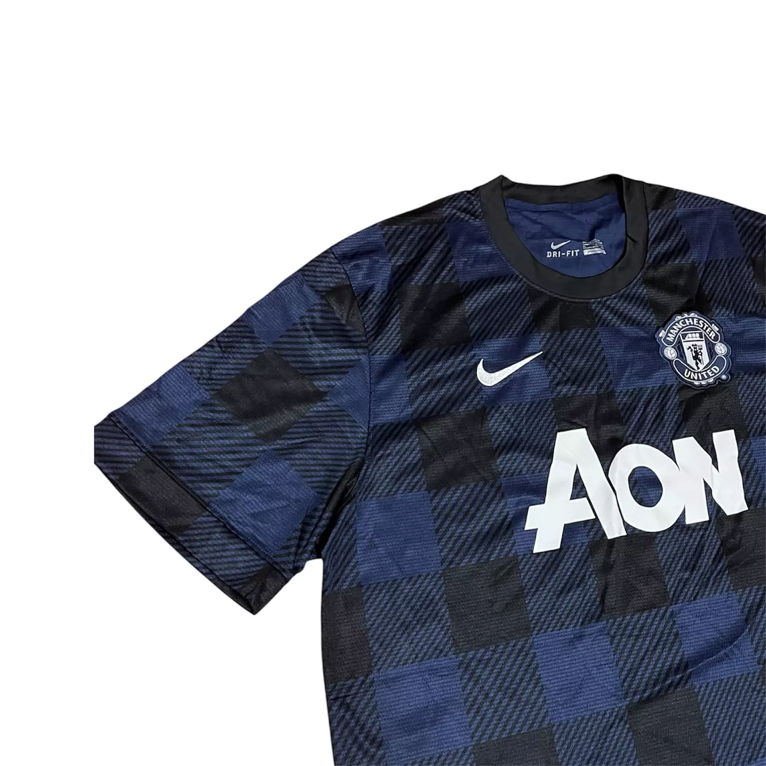 2013-14 Nike Manchester United away shirt  1