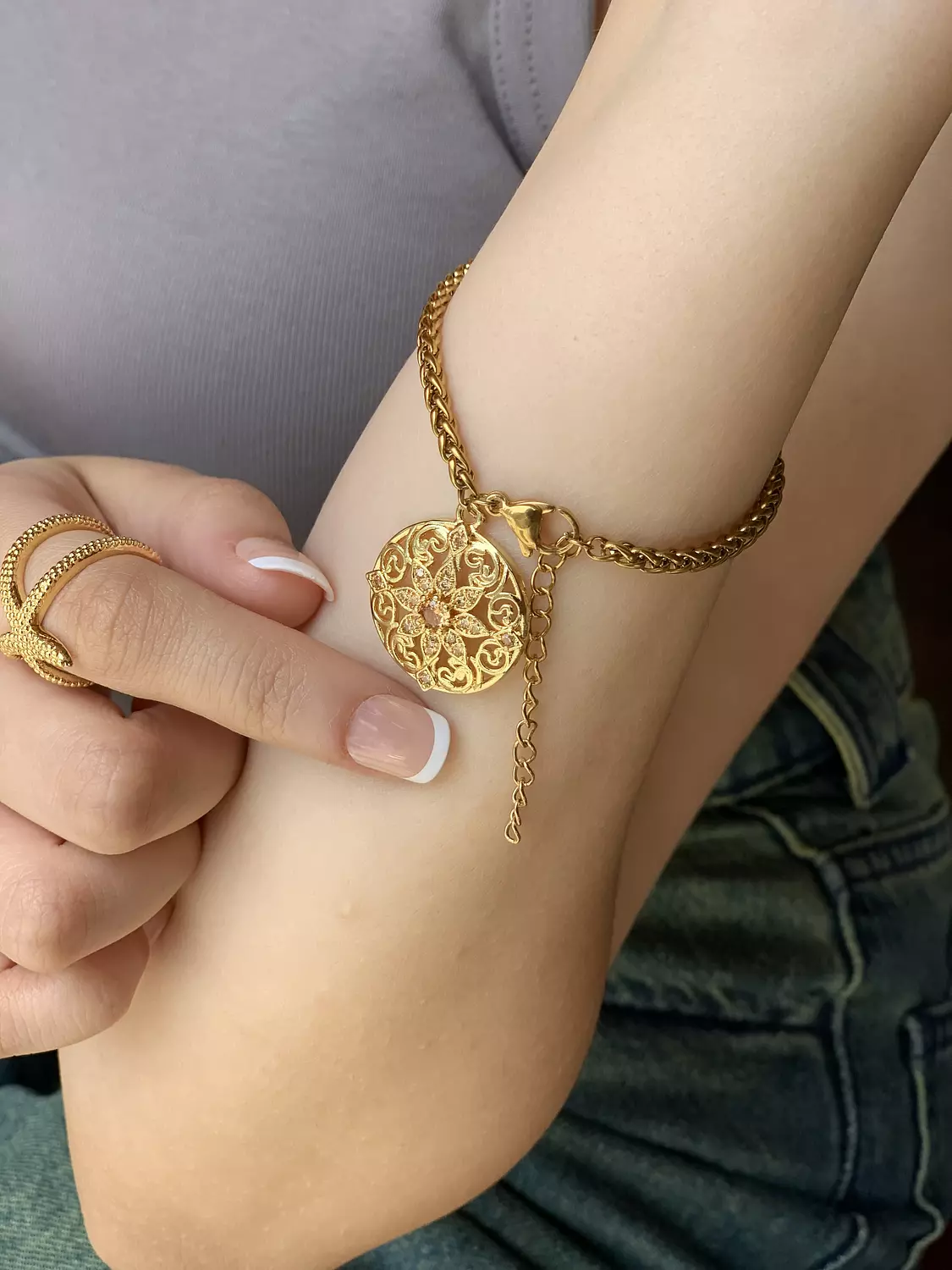 Sidra bracelet 1