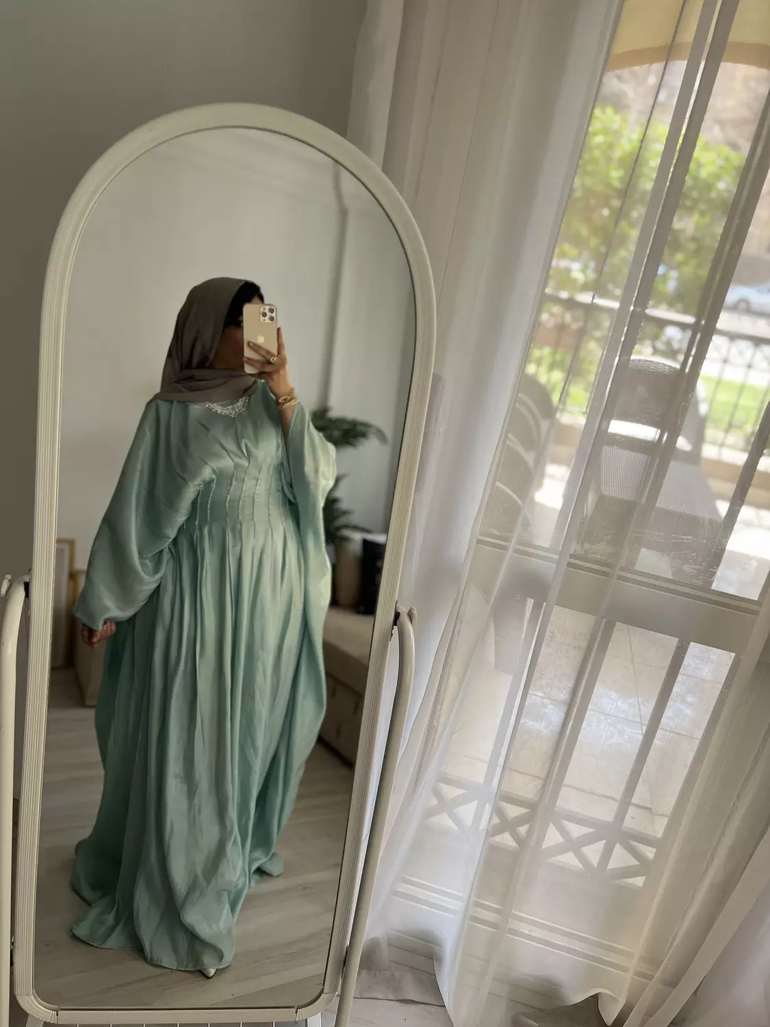 Mint green dress 1