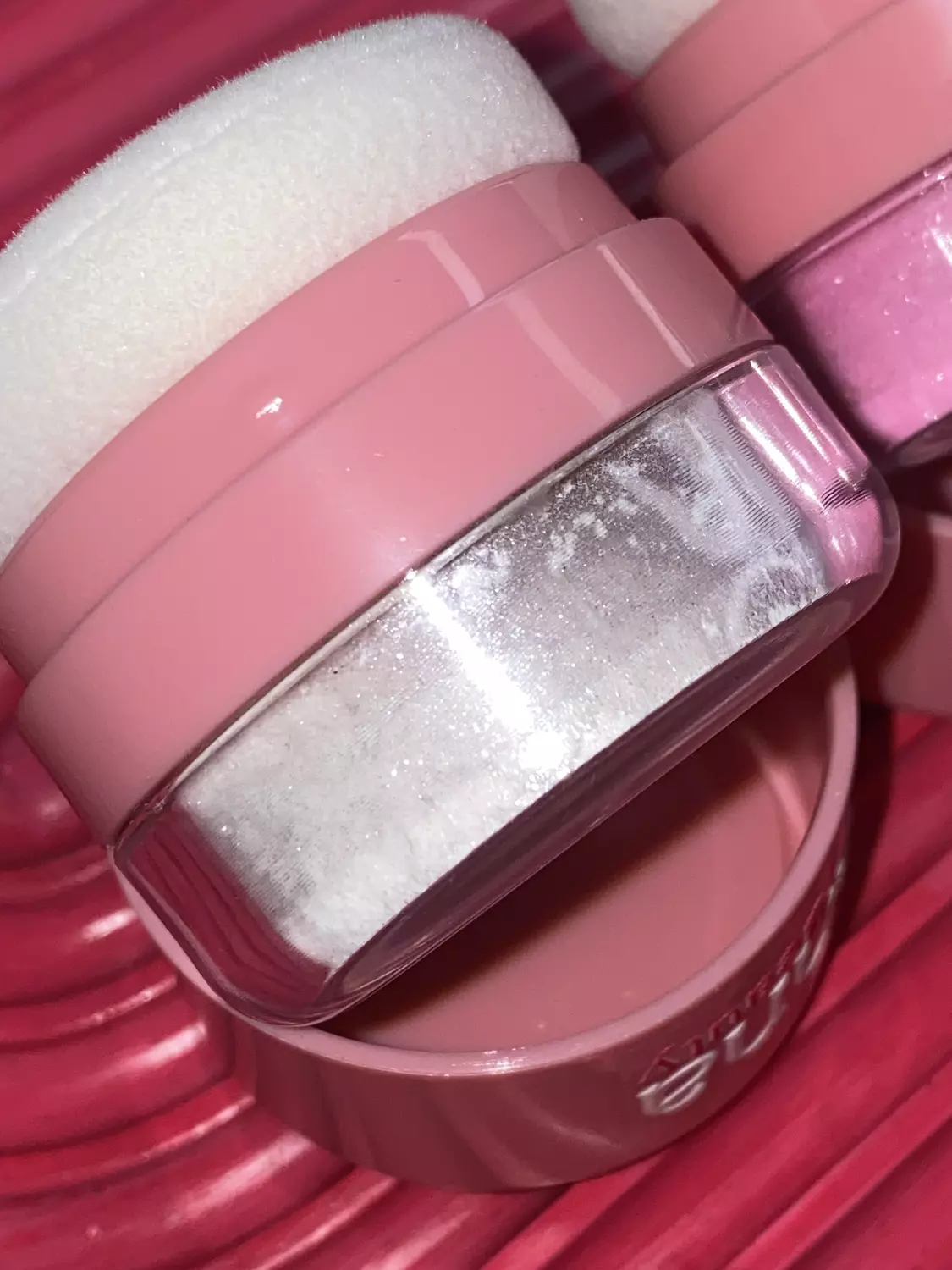 Scented shimmer powder puff 3