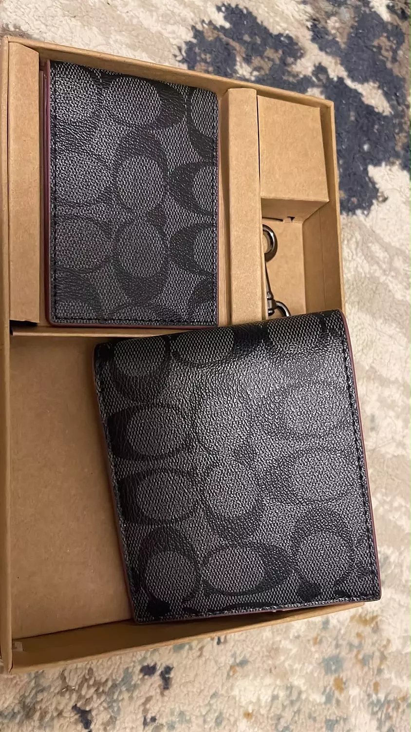 Compact Id Wallet In Signature print Leather men’s wallet 2