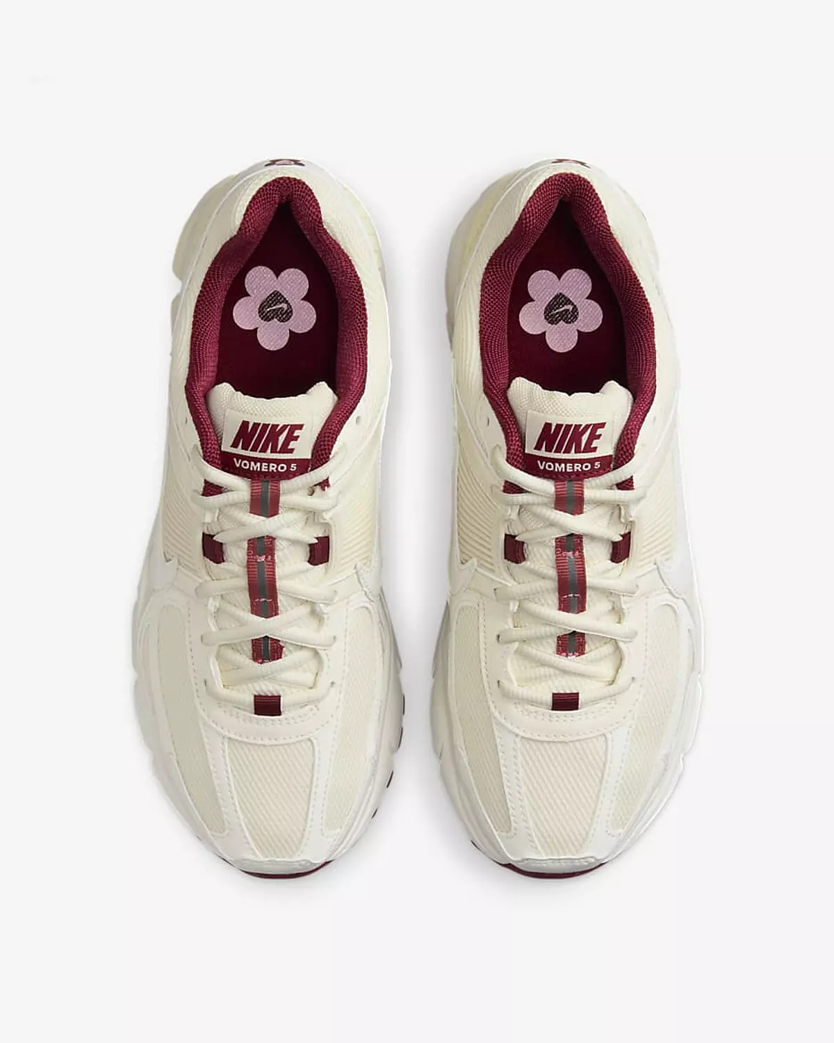 Nike Zoom Vomero 5 ' Valentine's Day 1