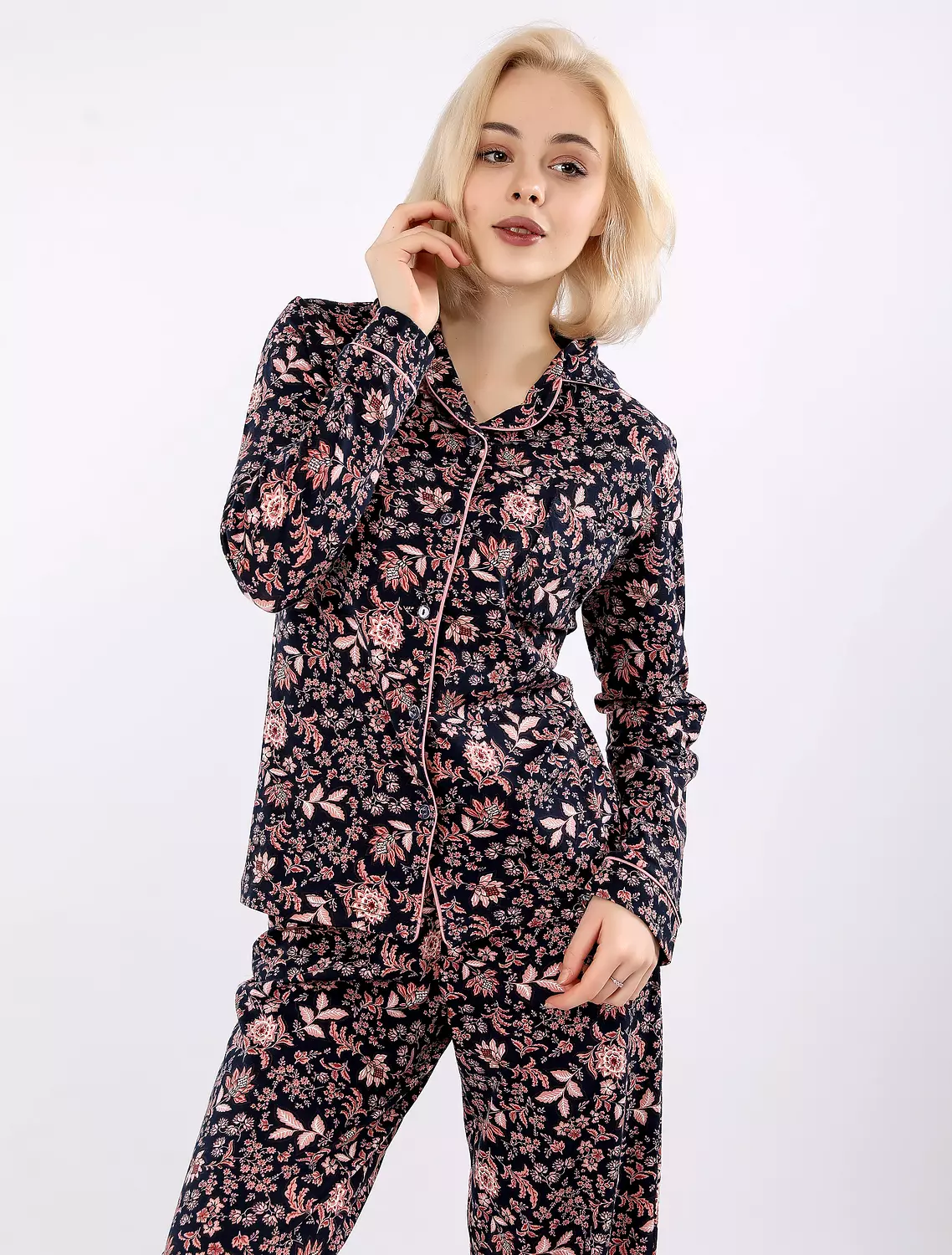 S613 Midnight Bloom Floral Buttoned Long Sleeved Pajama Set 3