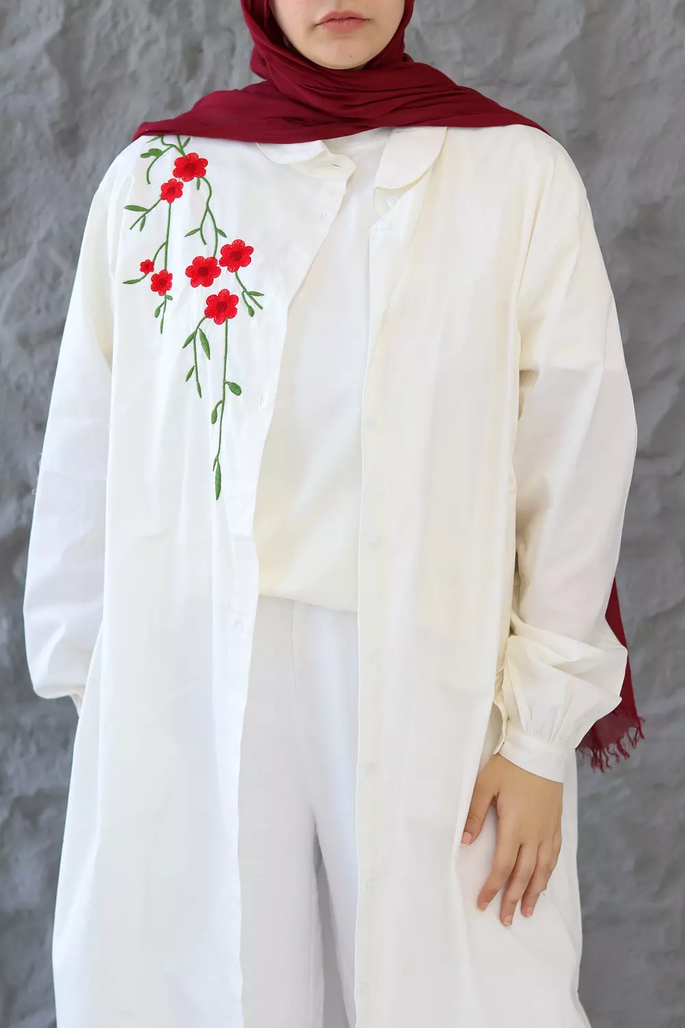 Flurry Embroidered Poplin Cotton Long Shirt in White 6