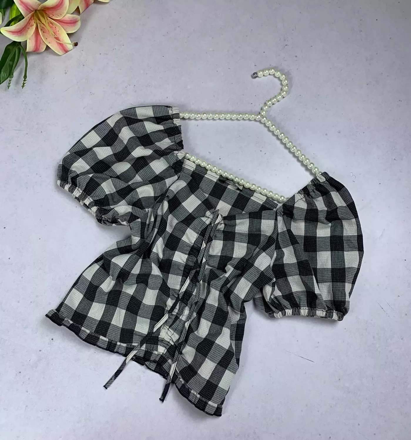Crop top from splash image